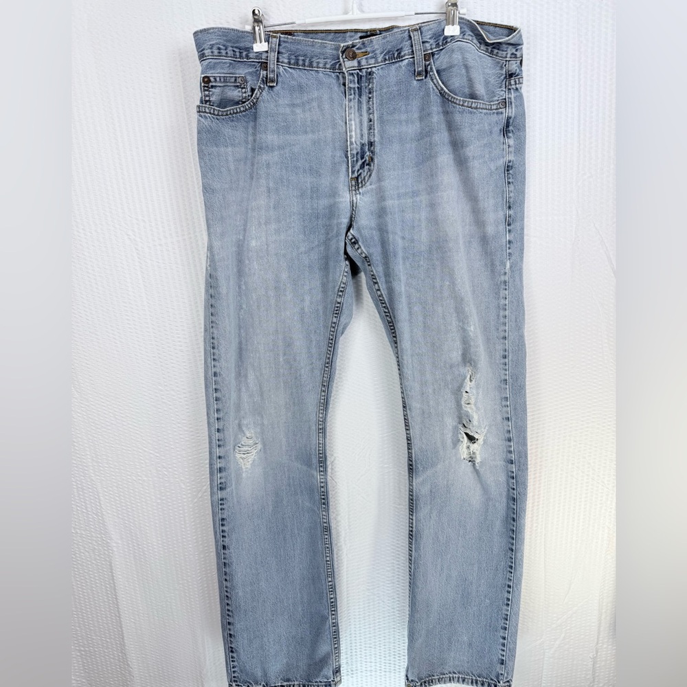 Adam Levine The Patriot Men’s  Distressed 5 pocket Light Wash Jeans Sz W36XL34